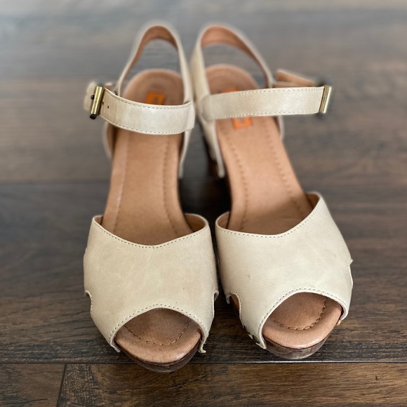 MIZ MOOZ | Leather Heather Clog Sandal - Picture 2 of 5